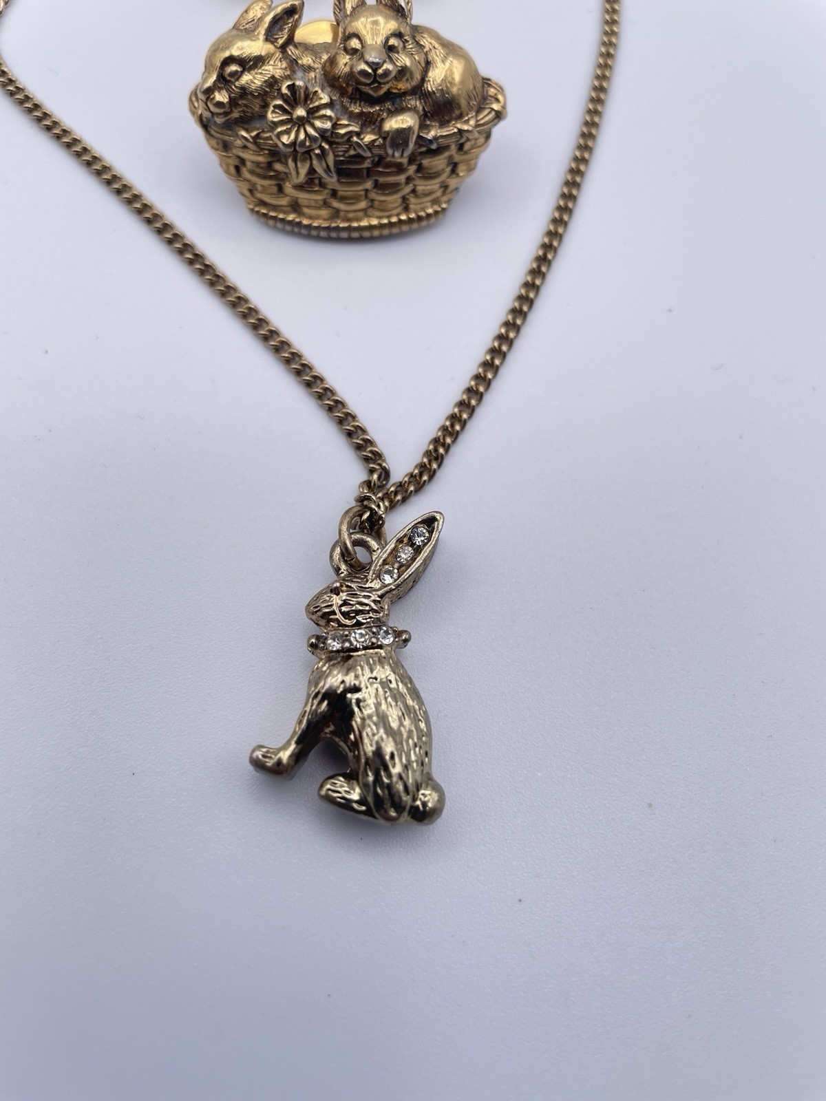 Mixed Vtg Rabbit Avon Unbranded Jewelry Lot Earrings Chain Necklace Brooch Pins
