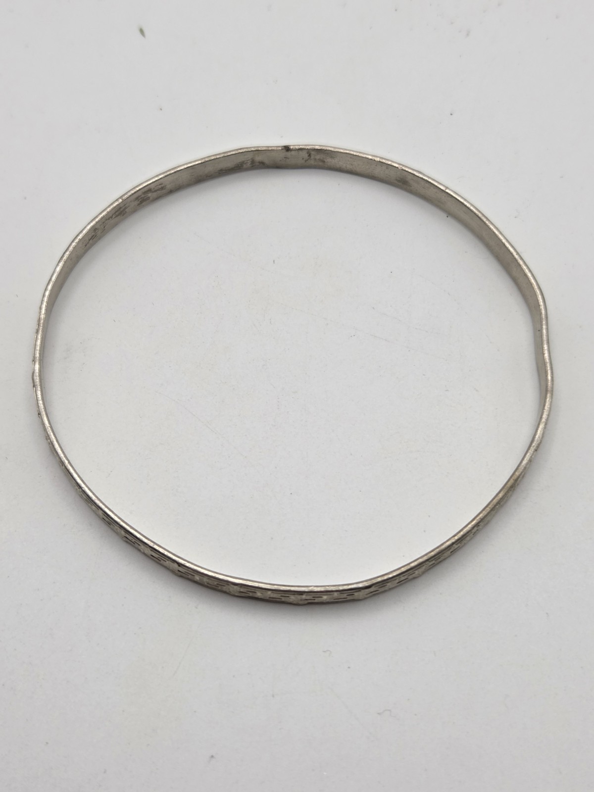 Vintage Silver Toned Mexico Bangle Bracelet Size 7.25