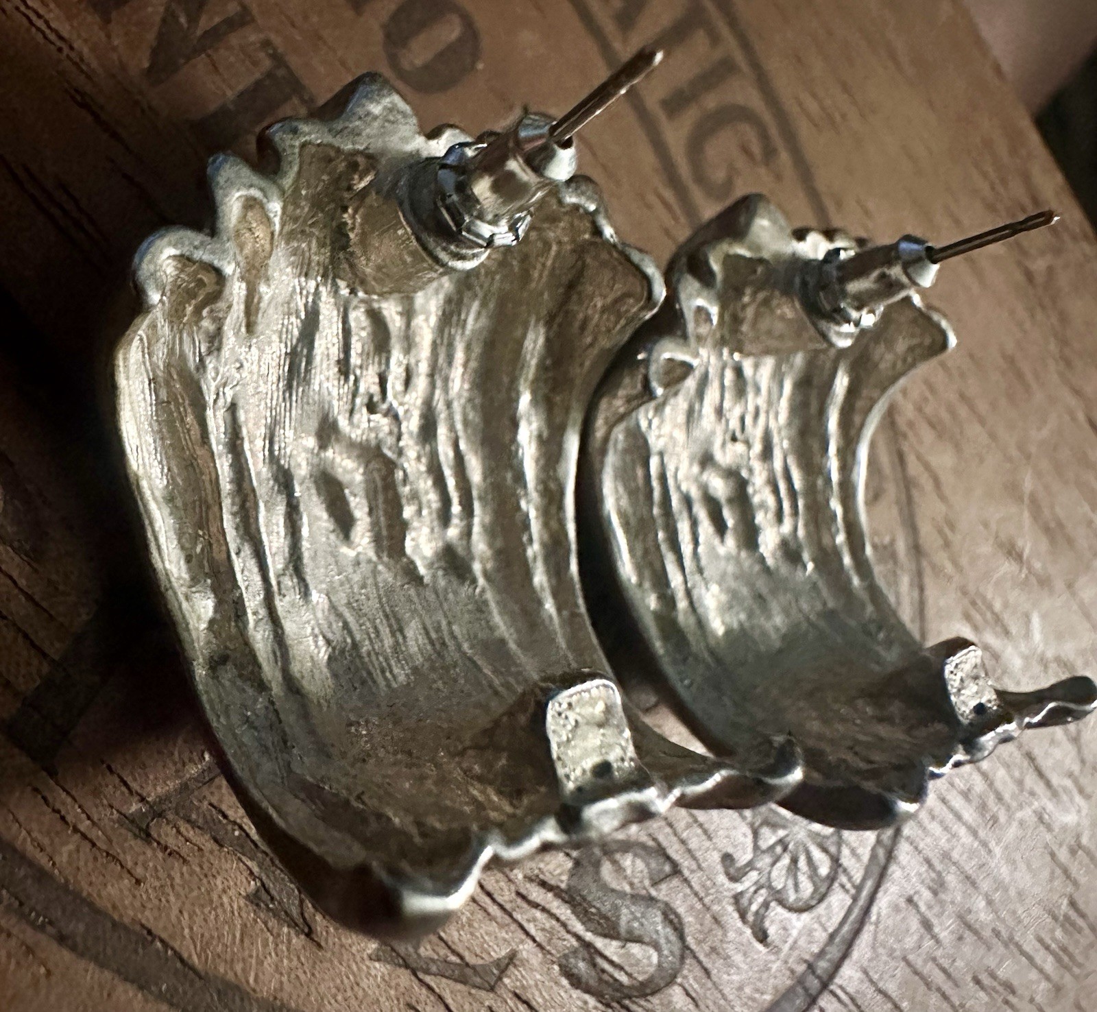 Large Vintage Modernist/Brutalist Pierced Earrings Molten Silver Half Hoop LOOK!