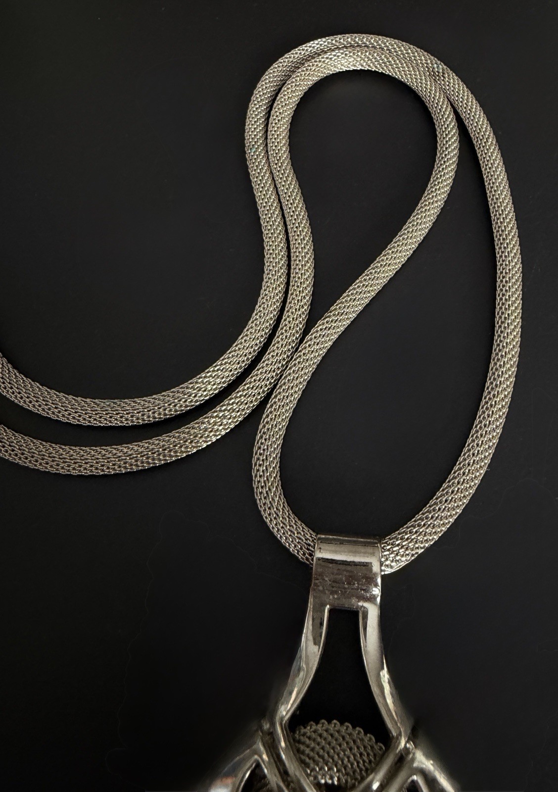 Vtg 1970s Lawrence Vrba for Castlecliff Brutalist Diamond Mesh Pendant Necklace