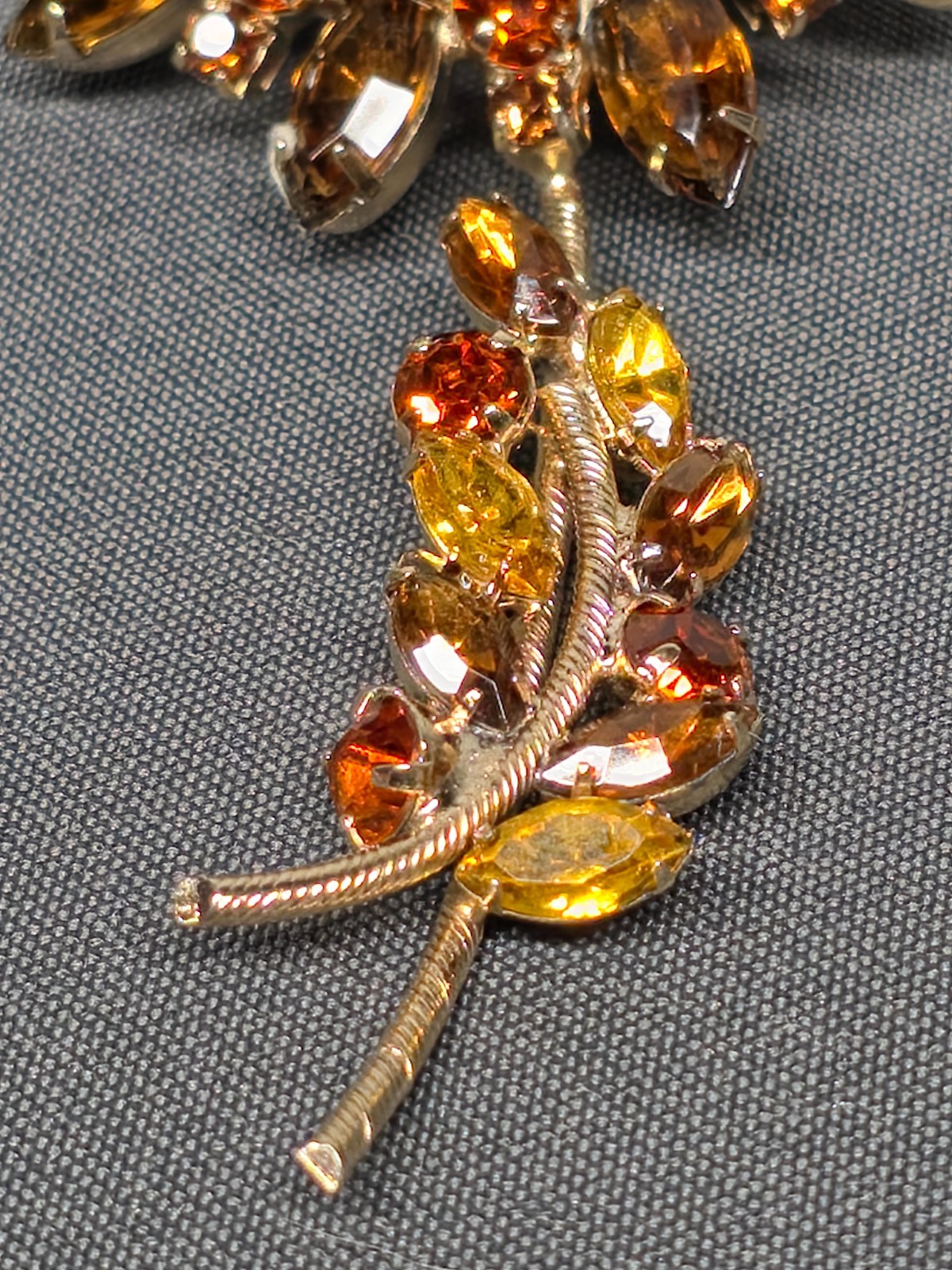 Vtg Tiered Amber Topaz Rhinestone Flower Brooch 4.25″ Large Stem Pin Foil Back