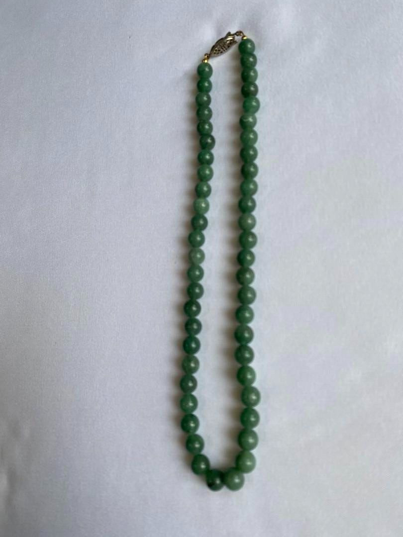 Vintage Jade Necklace 8.4mm Ball Deep Green L:15.7 in 38.7g Gorgeous Power Japan