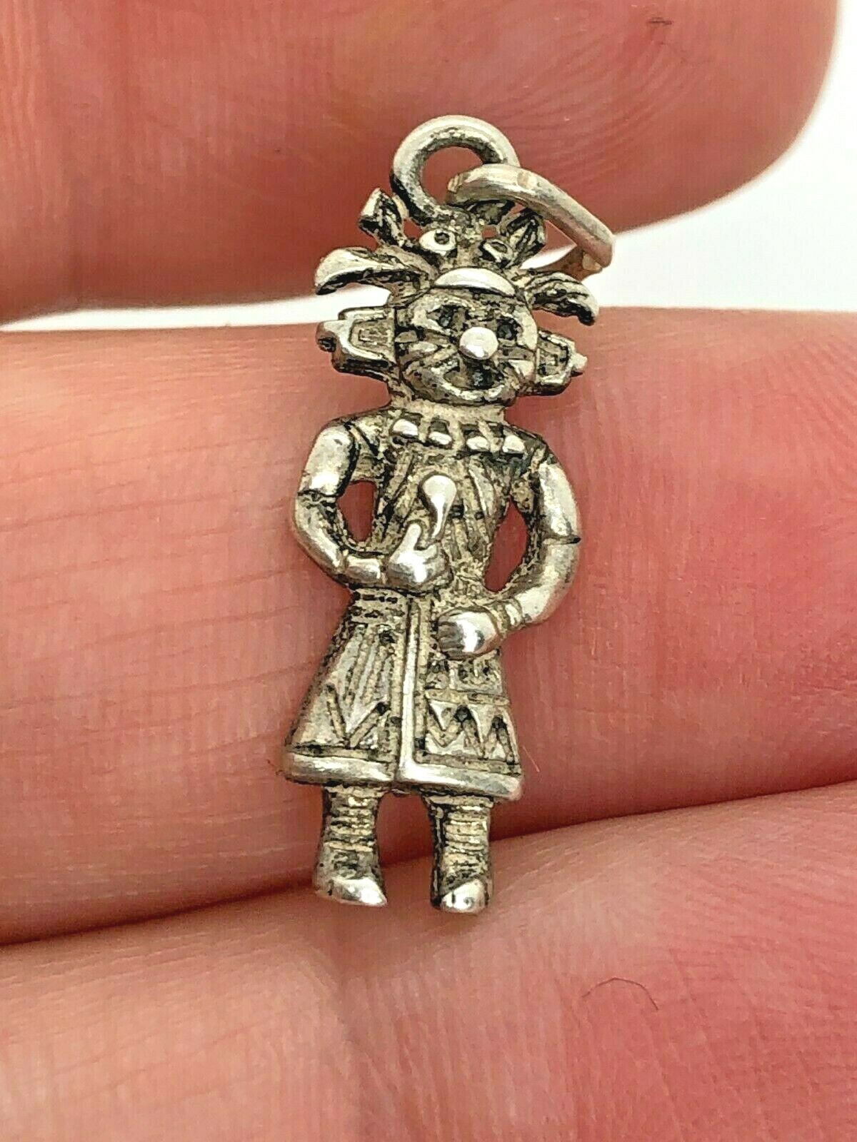 Vintage Sterling Silver 3D Detailed Aztec Person Pendant 1.3 Grams