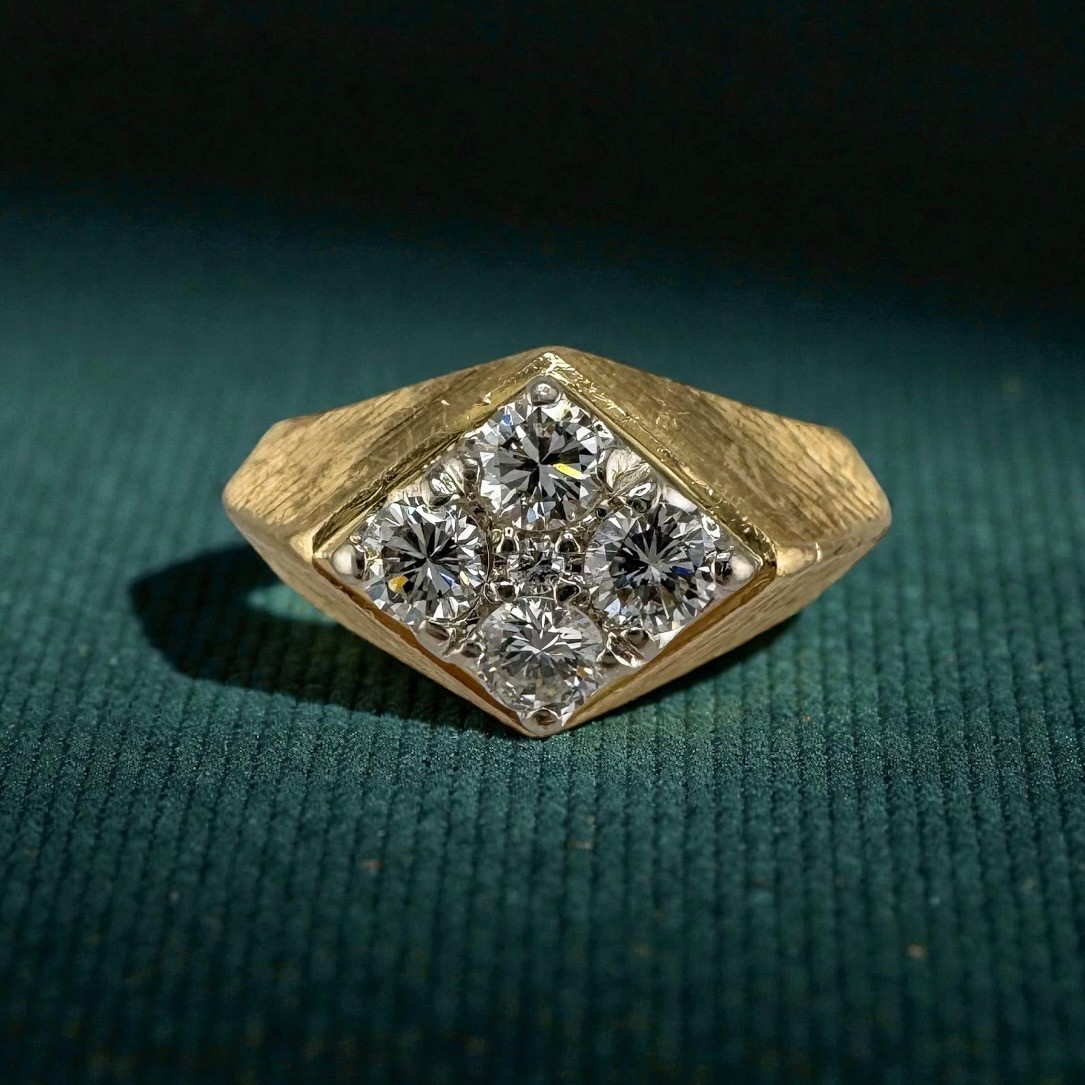 Vintage 1960s–1970s 14K Yellow Gold Diamond Cluster Ring 0.82 CTW Size 6.75