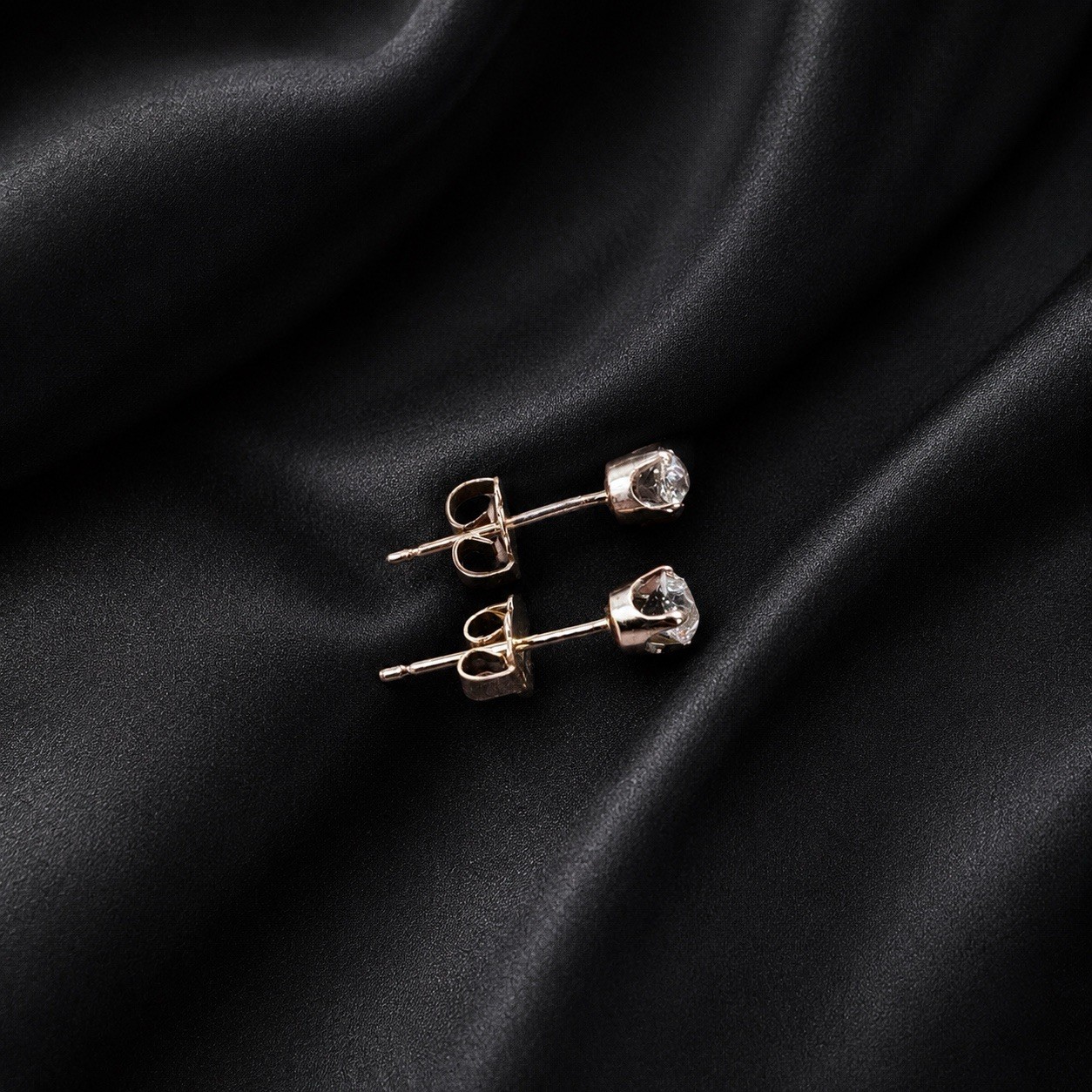 Vintage Estate Old European Cut Natural Diamond Stud Earrings in 14k White Gold