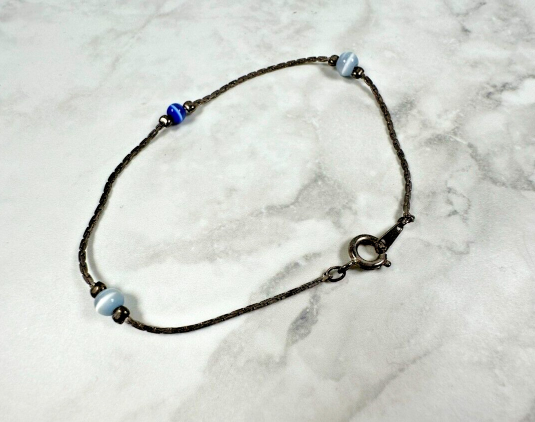 Silver Tone Delicate Bracelet with White and Blue Tiger’s Eye Beads – 7″
