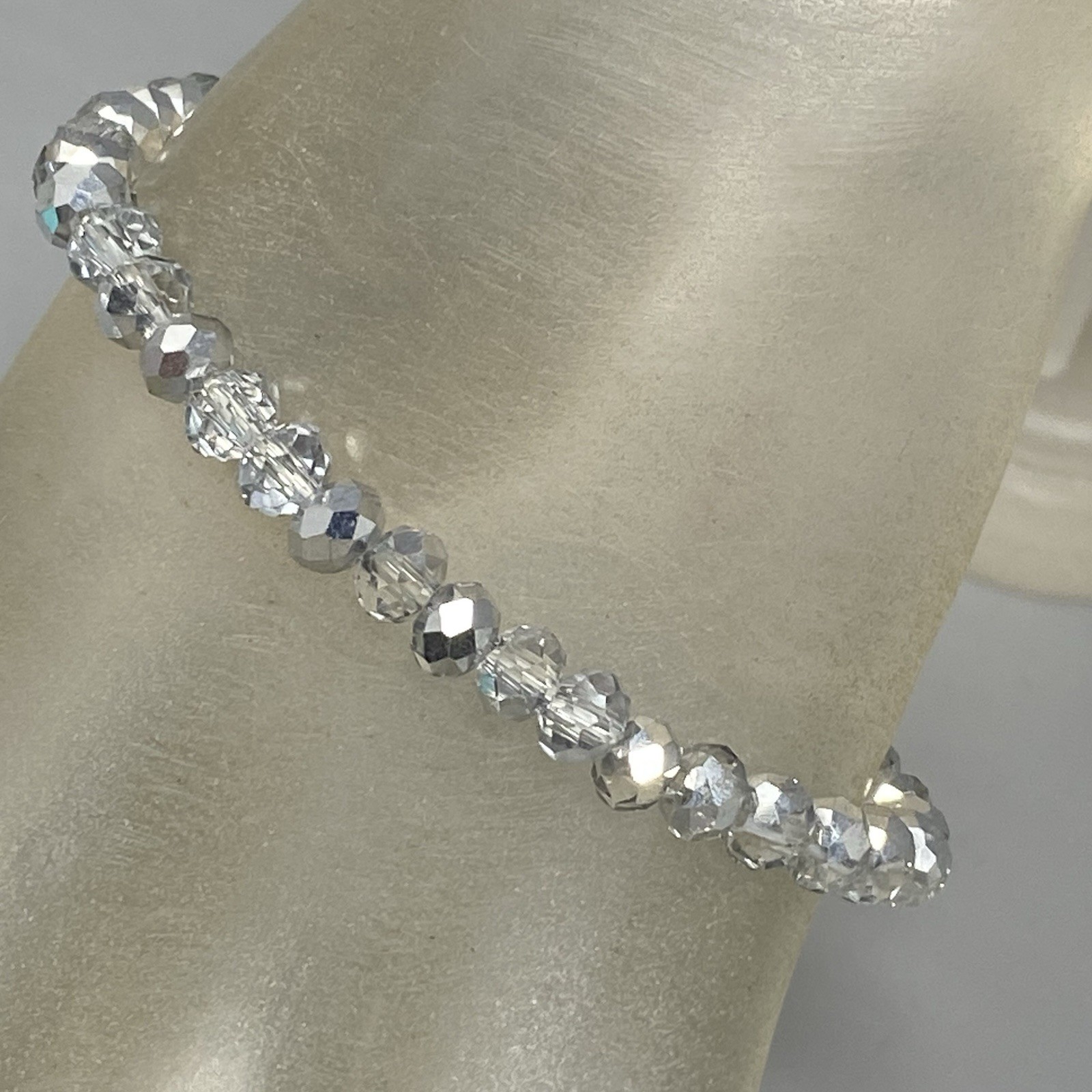 Mini Clear Glass Beaded Bracelet Faceted Iridescent Stretch Fire Polished 7″