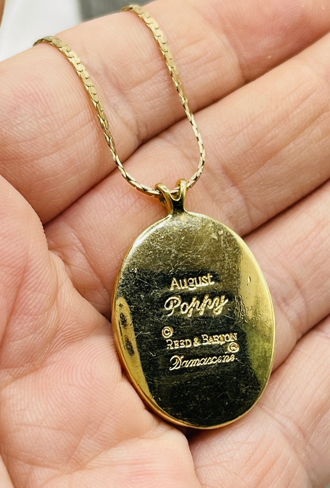 Poppy Flower Oval Pendant – Signed Reed & Barton Damascene August