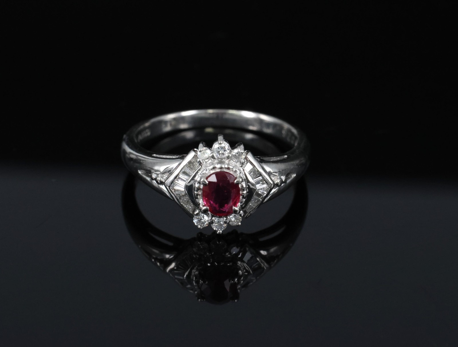 Vintage 0.35ct Intense Red Natural Ruby & 0.26ct Diamond Platinum Ring Size 7.25