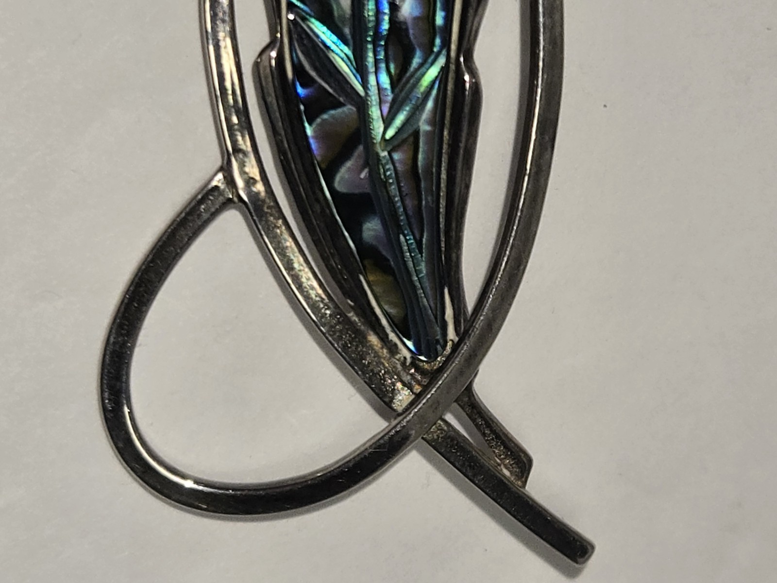 Vintage Ataahua Signed Paua Abalone Shell Leaf Brooch