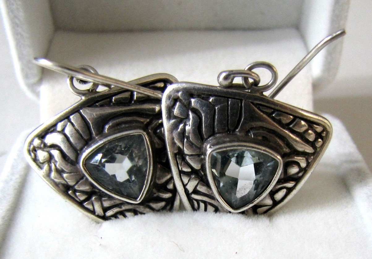 Vintage Sterling Silver Trillion Blue Topaz Tribal Shield Earrings Signed DC 925