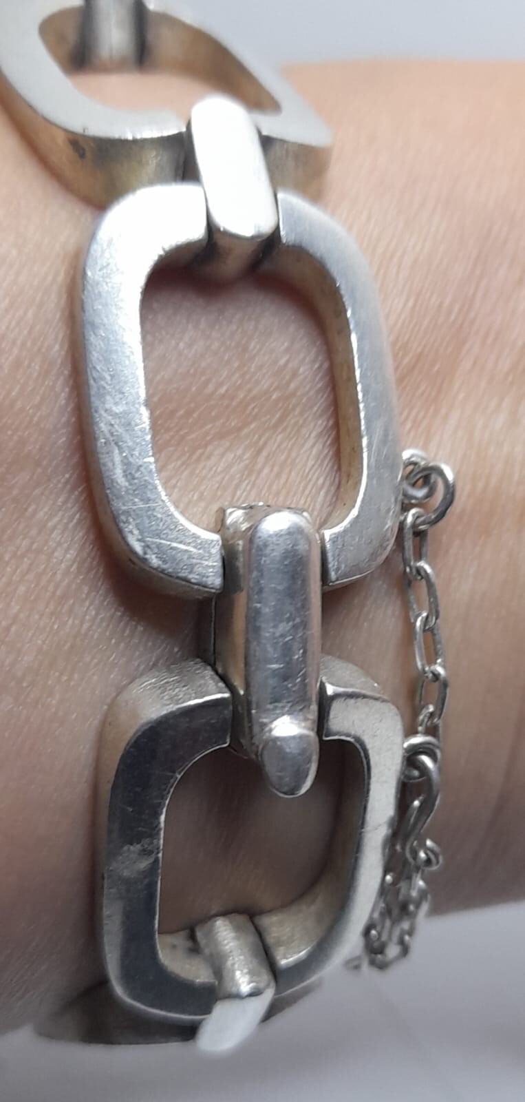 Beautiful vintage stamped silver 925 bracelet, solid last 64 grams square links