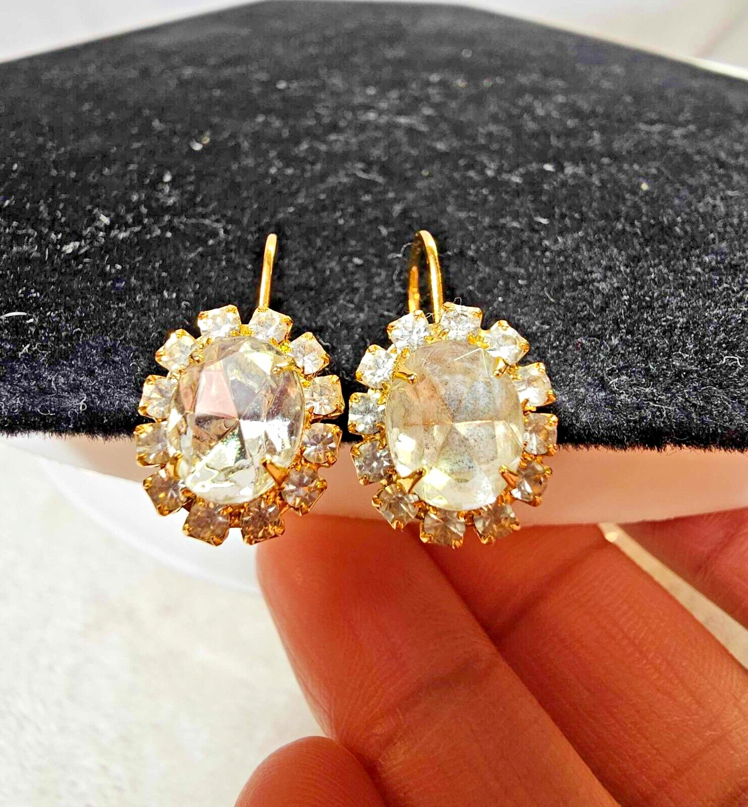 Goldtone Earrings w/ Clear Stones Flower Shaped- S81- READ
