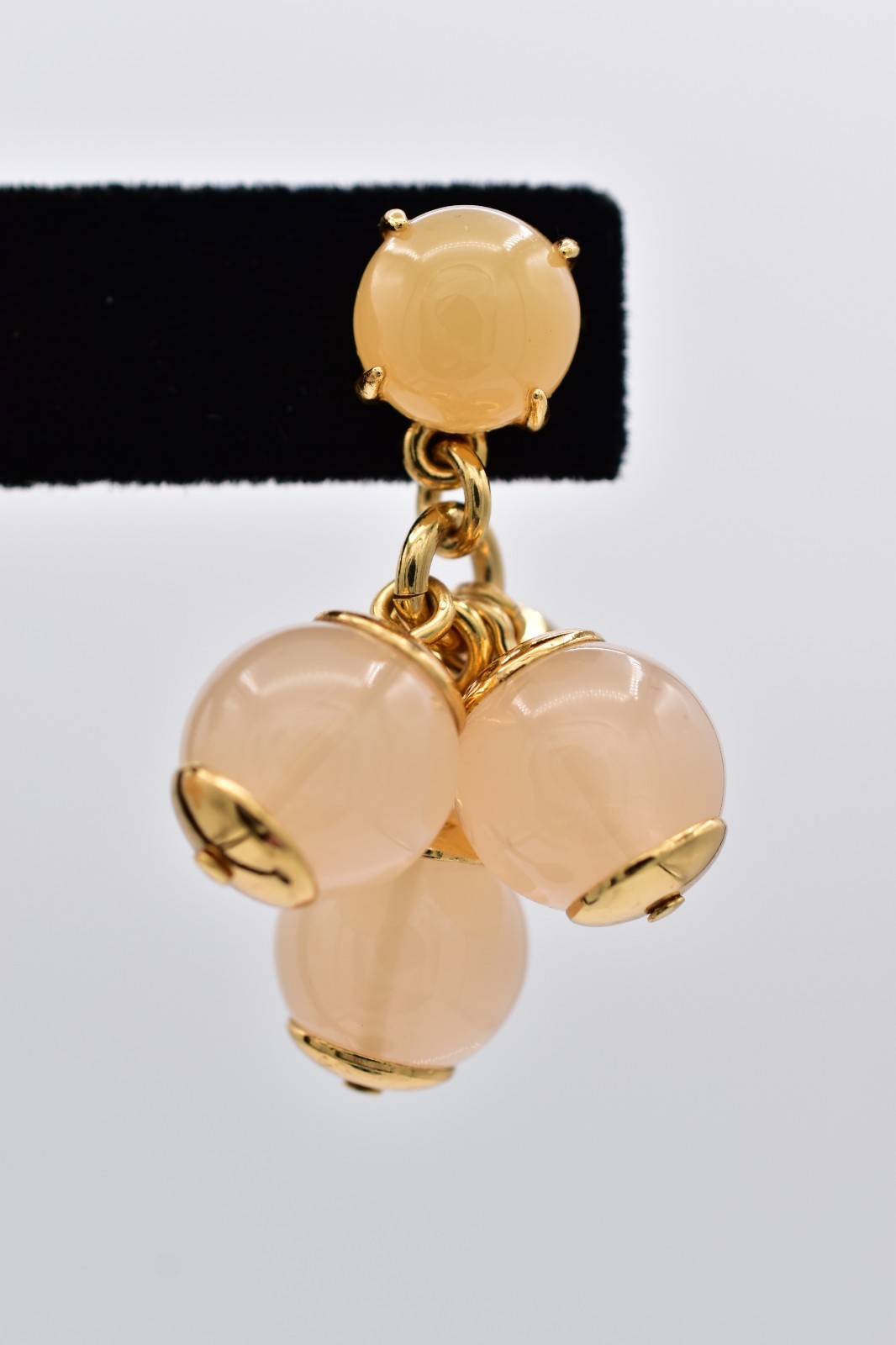 J.Crew Peach Beaded Cabochon Cluster Earrings Gold Tone Drop Dangle Signed BinAI