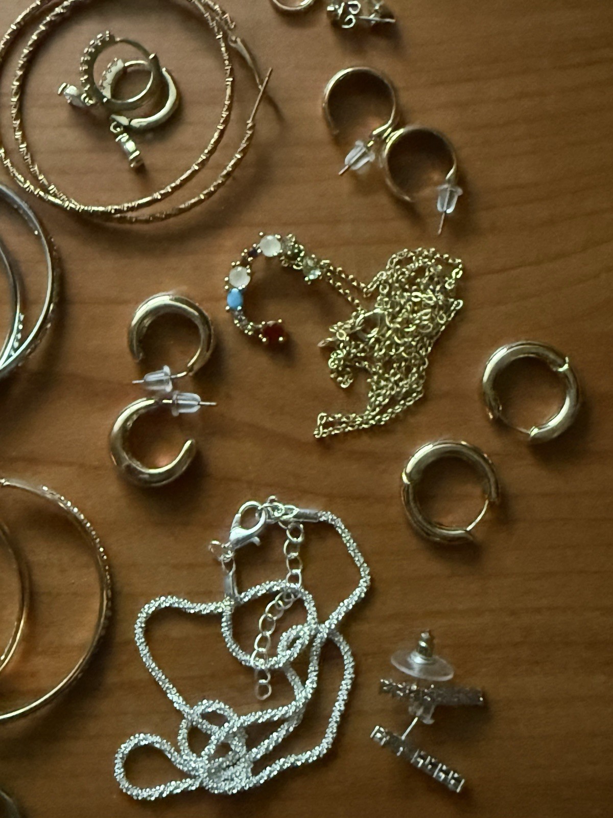 Lot 35+ Modern FASHION JEWELRY Rings, Necklaces, Earrings All Wearable!!
