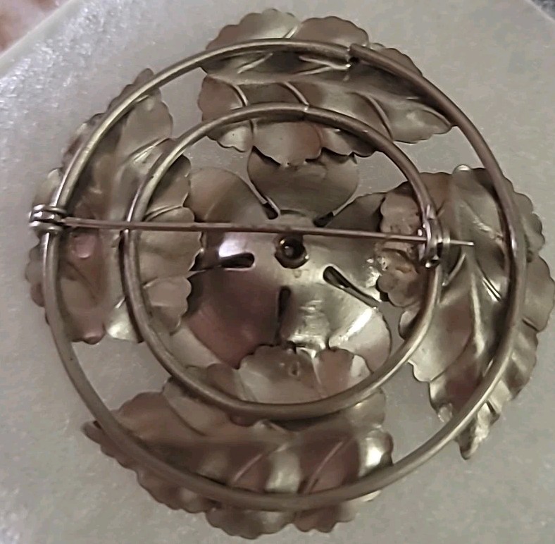 Vtg Flower Faux Pearl Center 3D Silver Tone Petals Gorgeous Detail 2.25 Inches