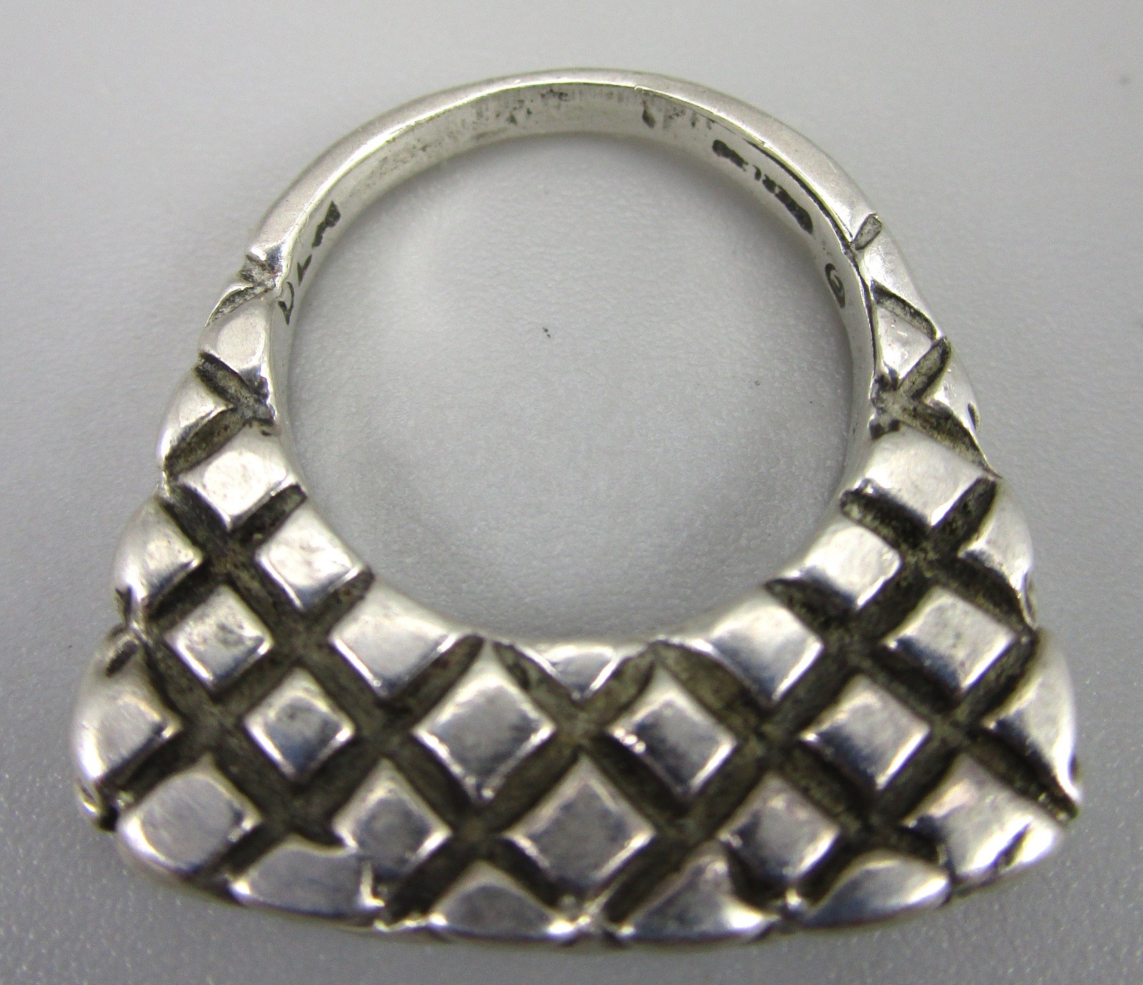 CLASSIC DIAN MALOUF STERLING CROSSHATCH STACK RING GUARD SZ 4.75 RET $190