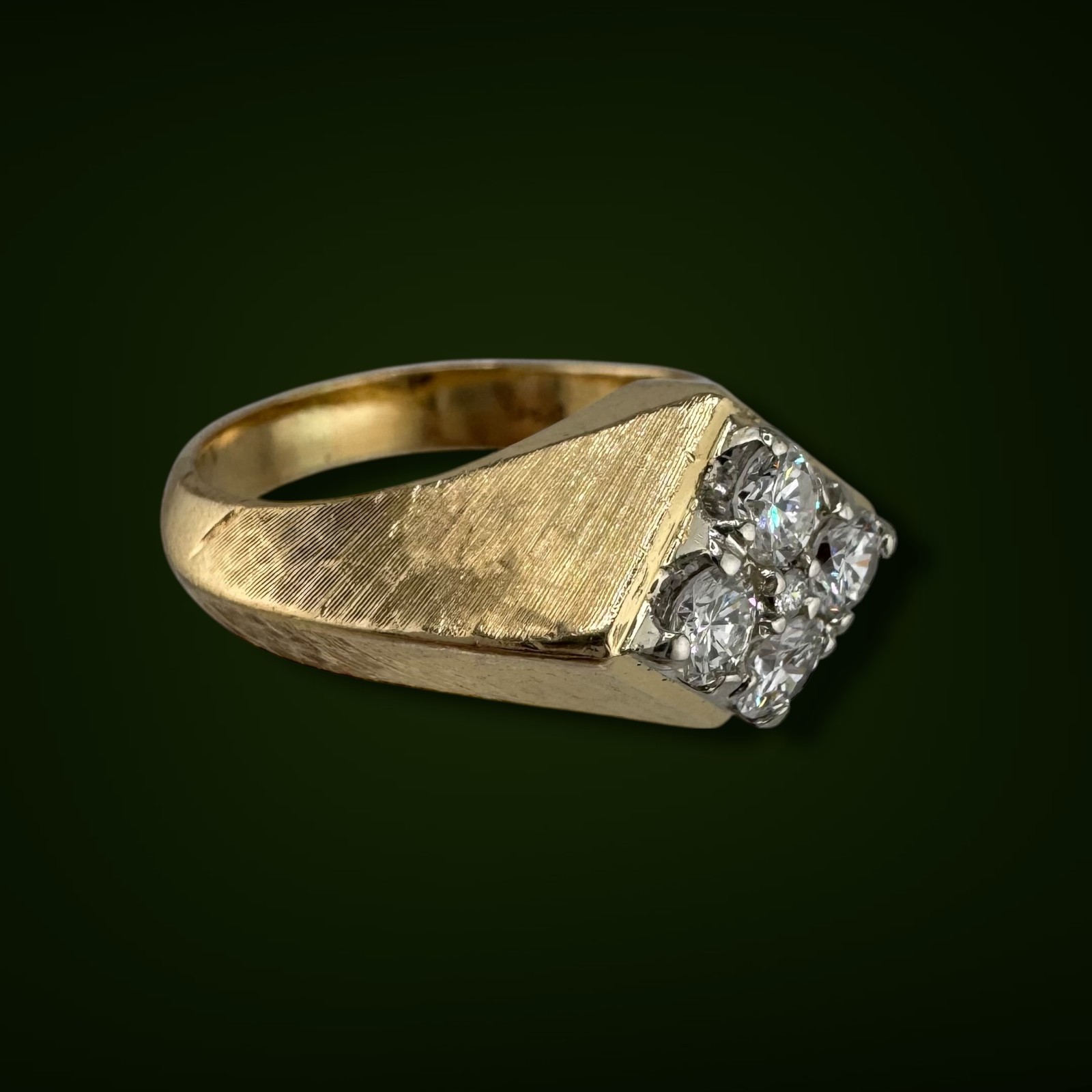 Vintage 1960s–1970s 14K Yellow Gold Diamond Cluster Ring 0.82 CTW Size 6.75