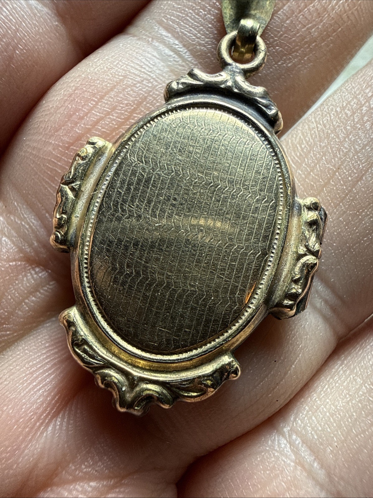 Necklace Locket Victorian 100 Years Old Gold Filled Vintage 17” Gold Fill Chain