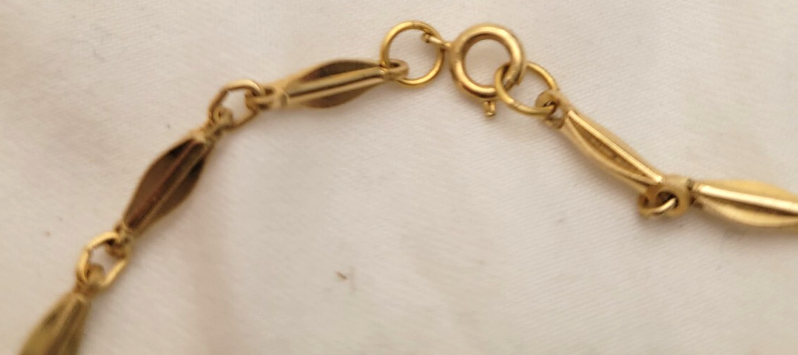 Vintage Green Peking Glass Beads Station Gold Tone Bar Link Chain Necklace 32″ L