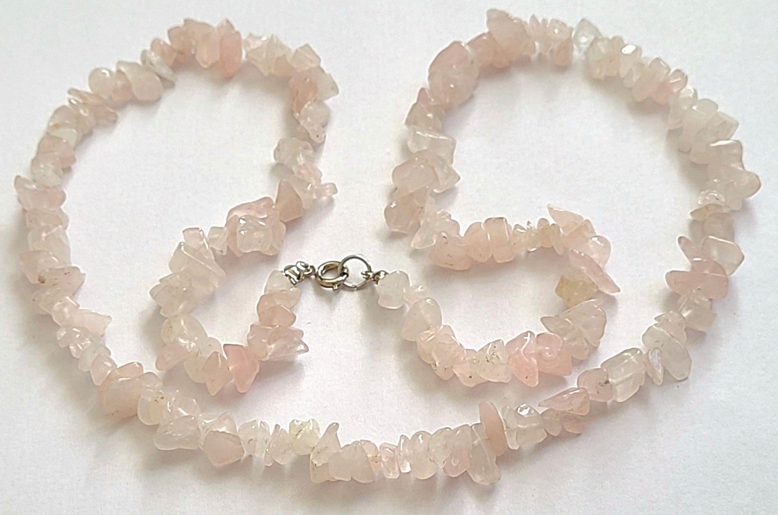 VINTAGE STUNNING SILVER TONE ROSE QUARTZ NECKLACE