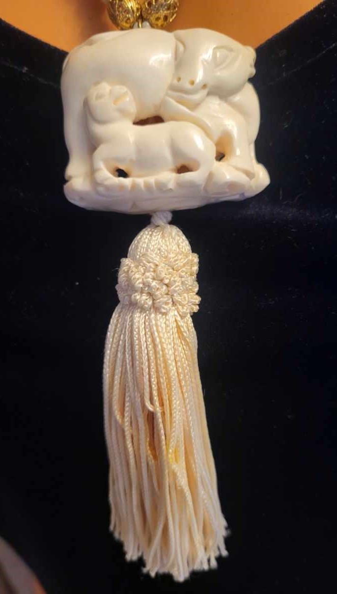 Vintage Ox & Calf Celluloid Netsuke Bead Tassel Necklace 22 Inches 5.5 Inch Drop