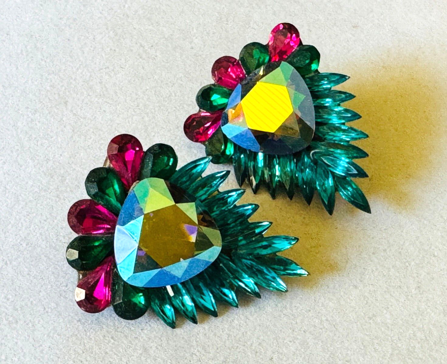 Vintage 1980’s 1987 HANSEN Signed Rhinestone Clip On Earrings
