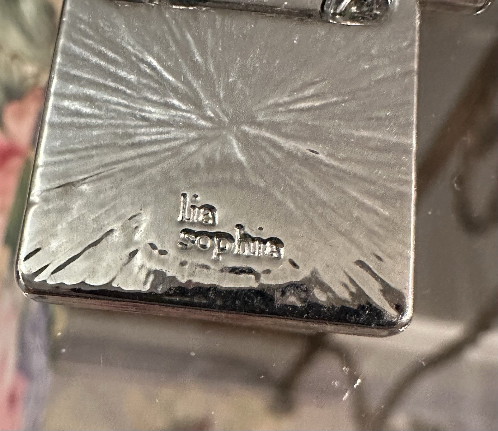 Vintage Lia Sophia Silver Tone Green Swirling Acrylic Square Pendant 2 Inch