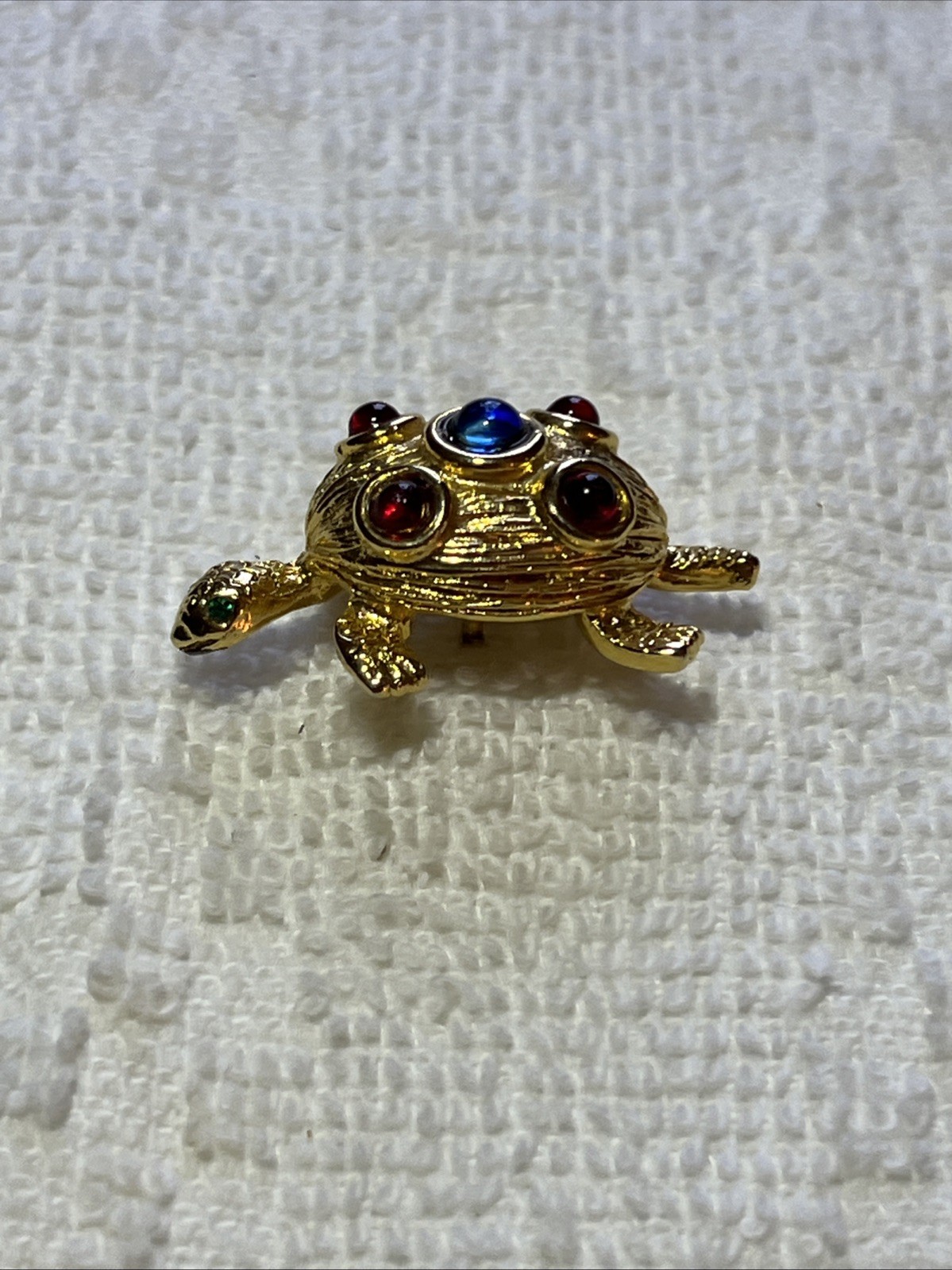 Vintage Gold Toned Turtle Brooch / Pin With Colorful Stones