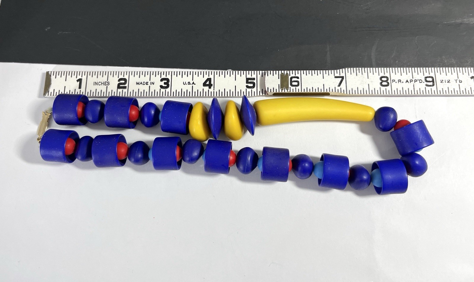 Vtg Modernist Beaded Necklace Bauhaus Red Yellow Blue Plastic Statement Choker