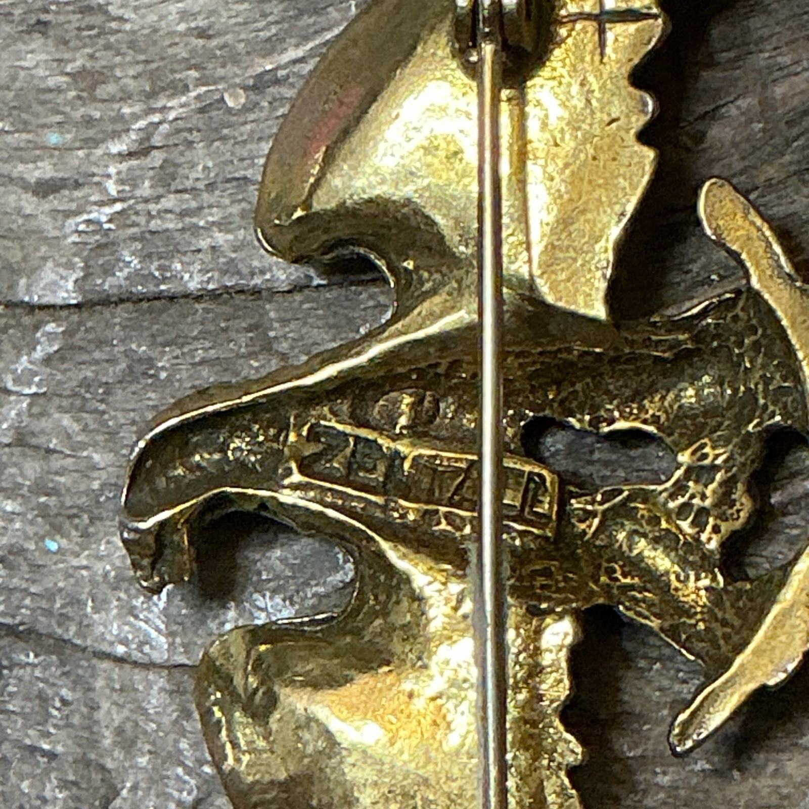 Vintage Zentall Antiqued Gold Tone Figural Eagle Brooch Pin