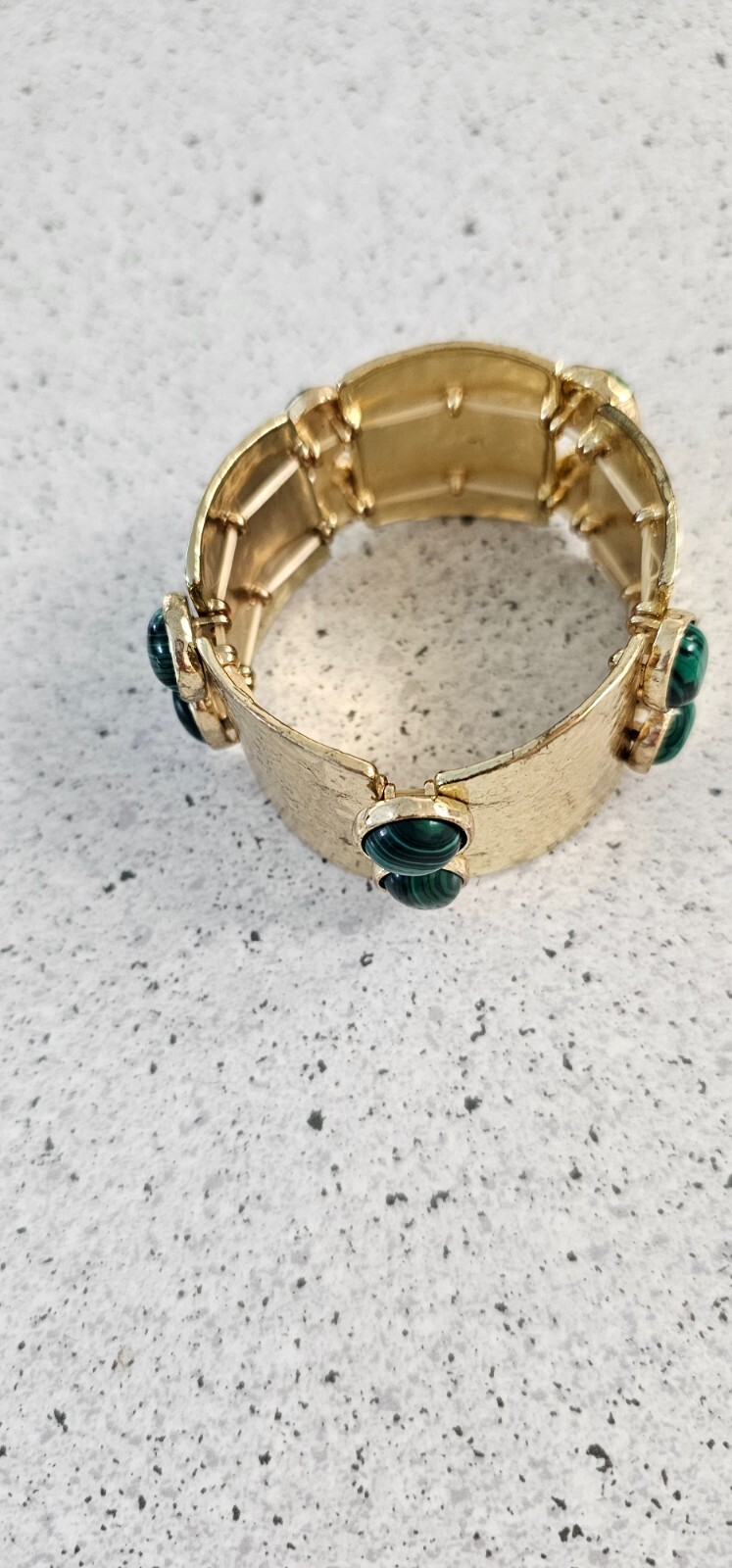 FASHION Jewelry necklace & bracelet gold tone metal green stones Unique Statemen