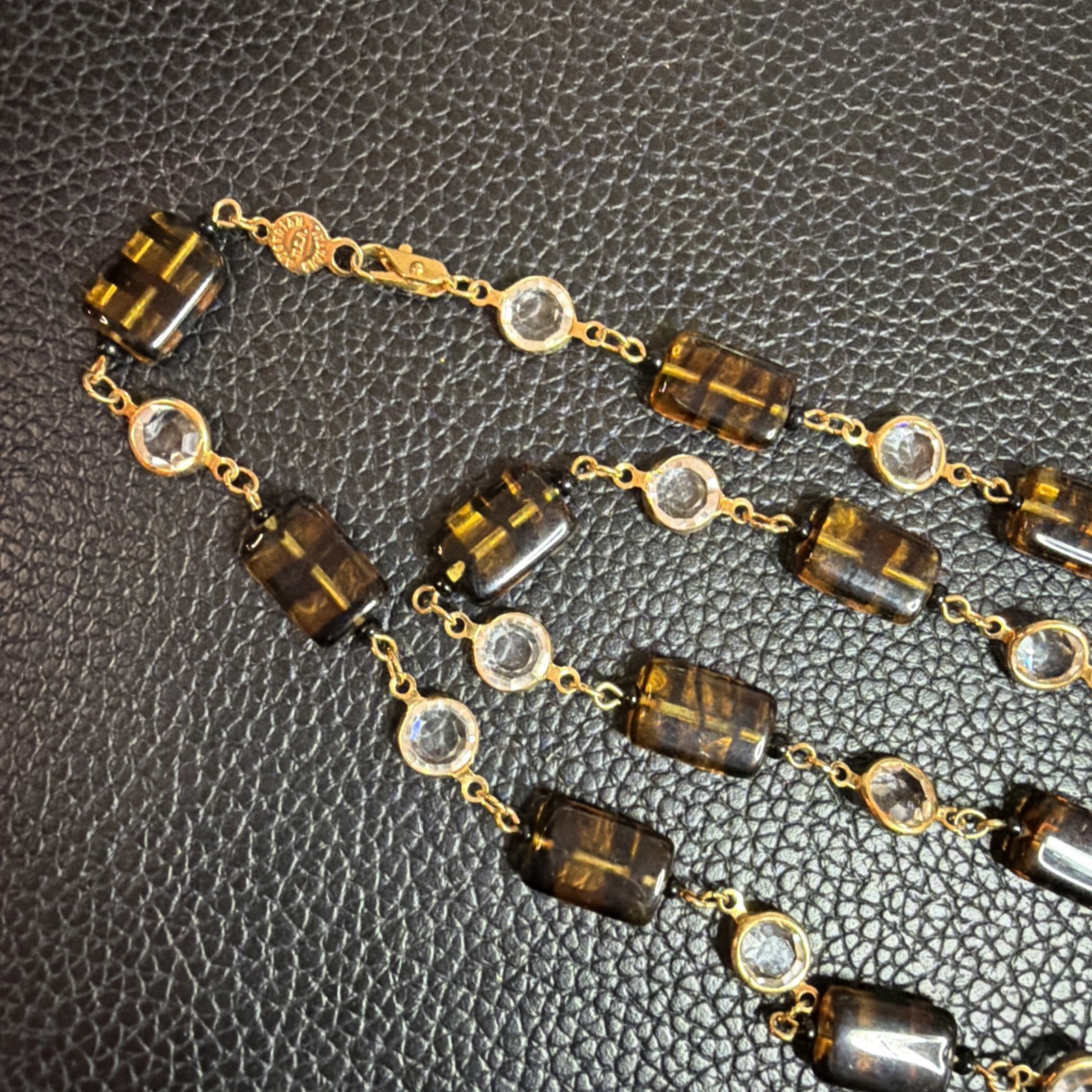 Vintage AUSTRIAN CRYSTAL USA – Clear Bezel Crystals w/glass beads 35” Necklace