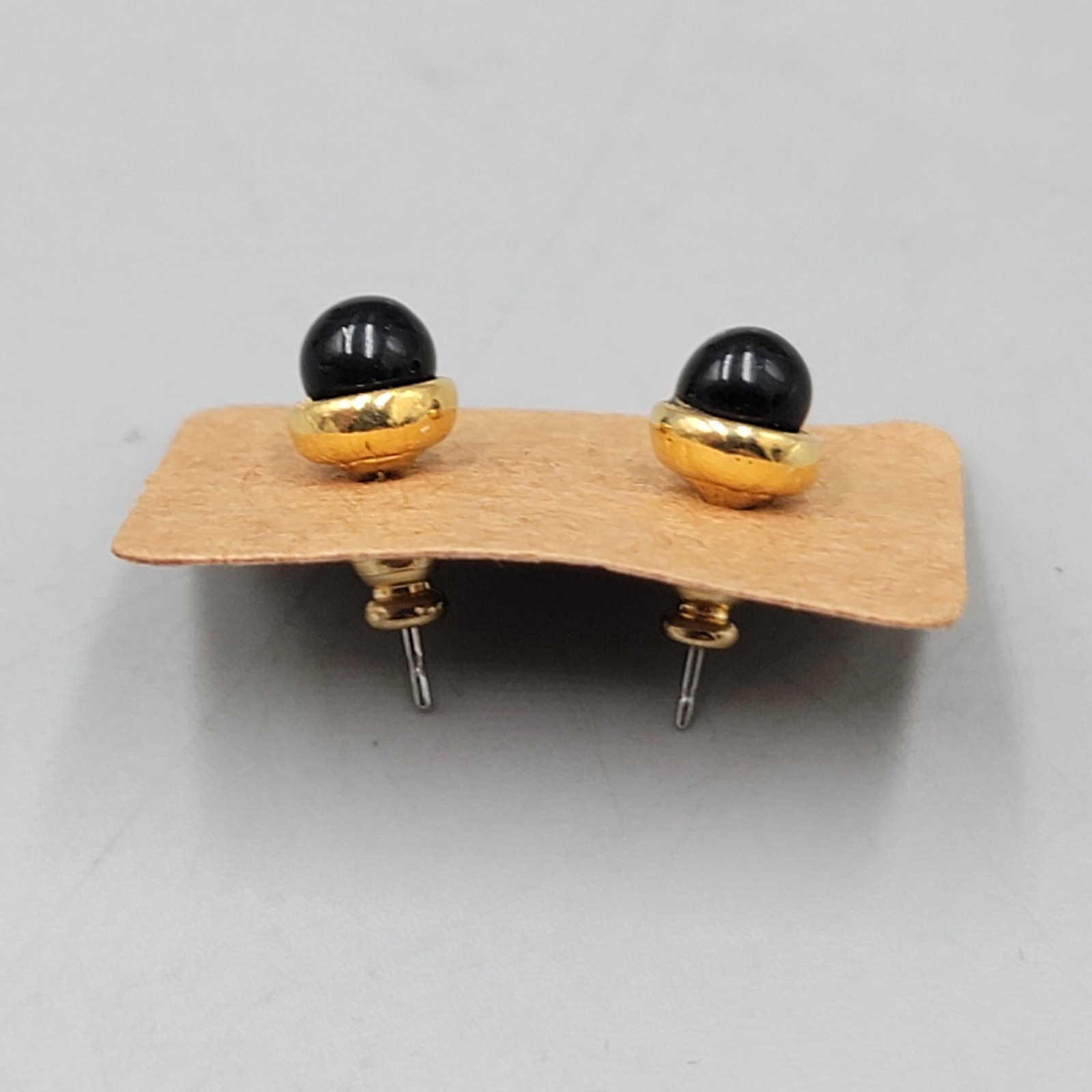 Vintage Studs Pierced Earrings Black Bead Gold tone 1/4 in