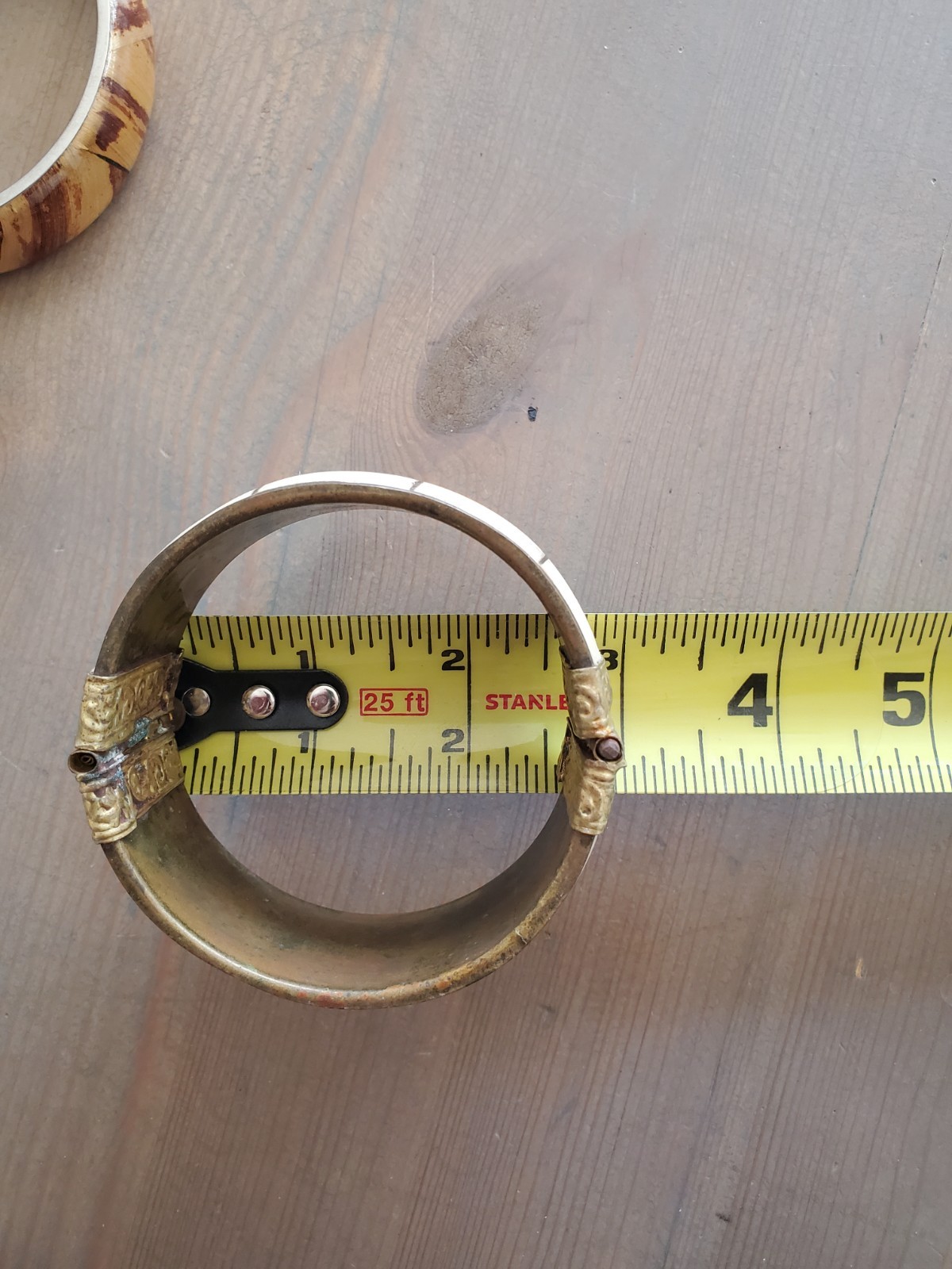 Lot Of Vintage Bangle Bracelets. Brass And Bone. Lucite And Wood.