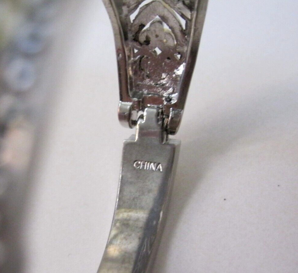 CATO Filigree Hearts Silver & Gold Tone Cuff Open Bracelet Spring Hinge Ends