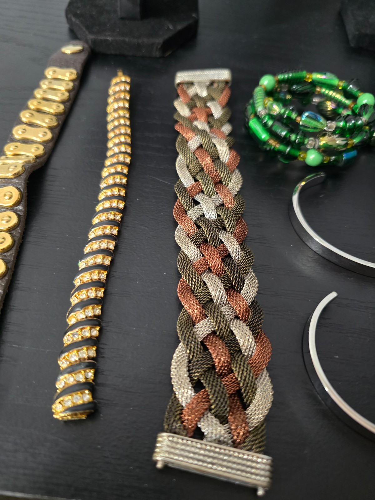 Elegant vintage /now jewelry lot some signed