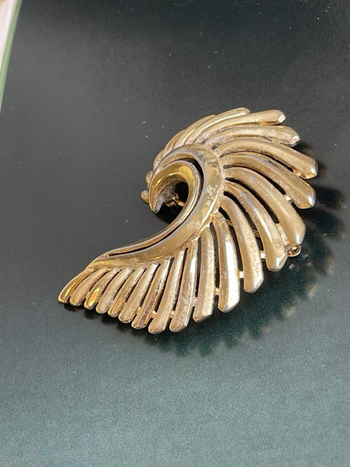 Vintage Signed Trifari Brooch