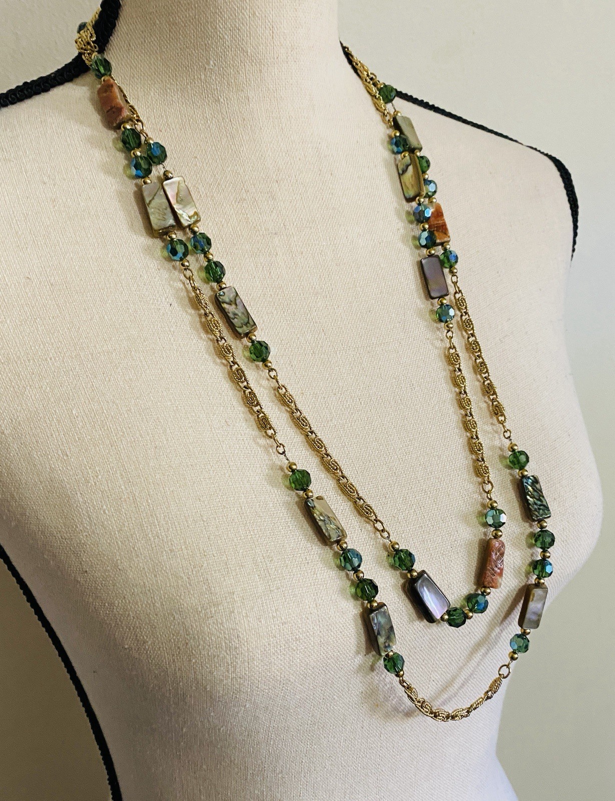 Vintage 80s NAPIER Necklace Abalone Mother Of Pearl & Green Crystals Boho Chic