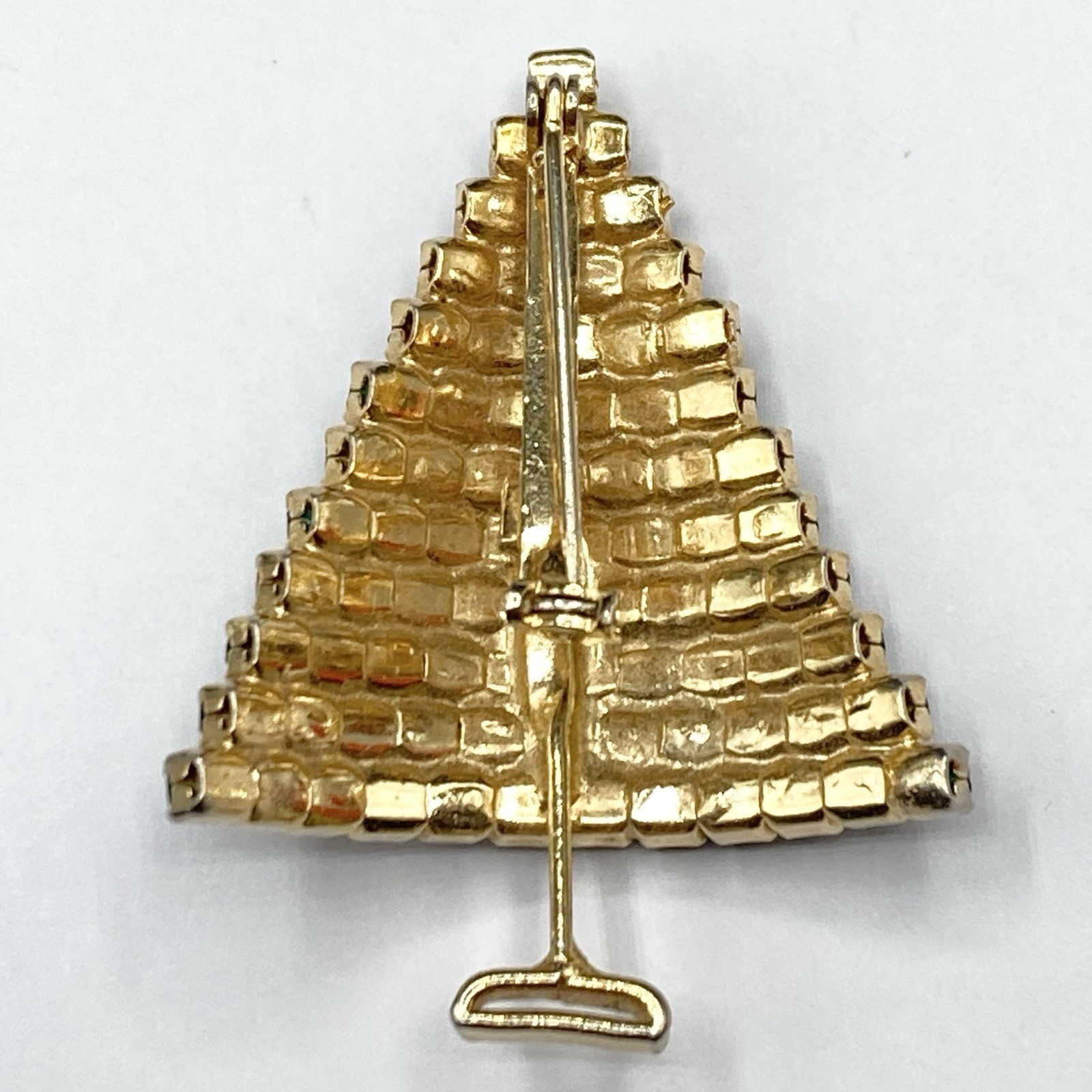 Vintage Red Green Rhinestone Gold Tone Christmas Tree Brooch Pin