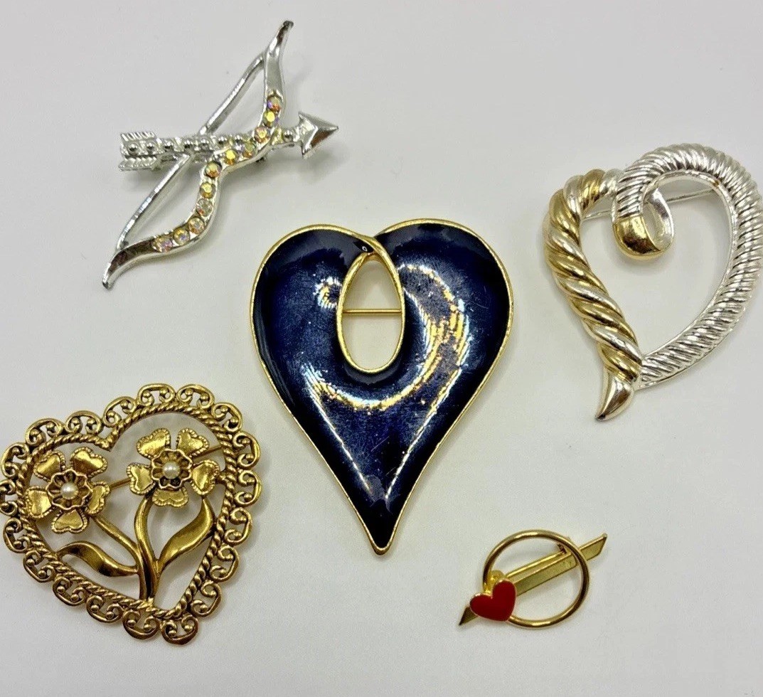 Brooch Lot Hearts Vintage Rhinestone Enamel Love Flowers Cottage Grandma Core