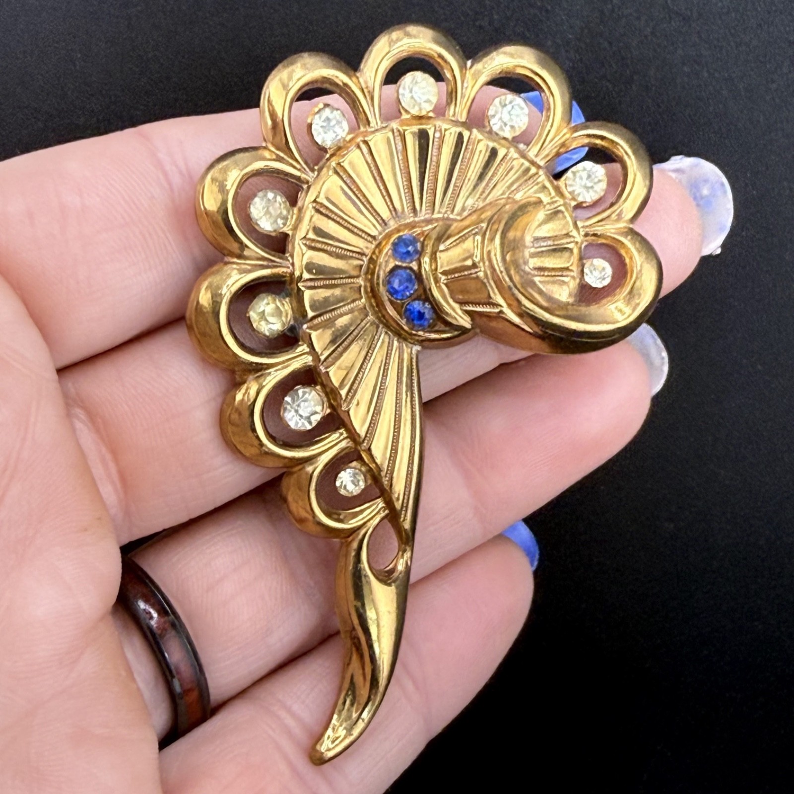 Vintage Gold Tone Blue Rhinestone