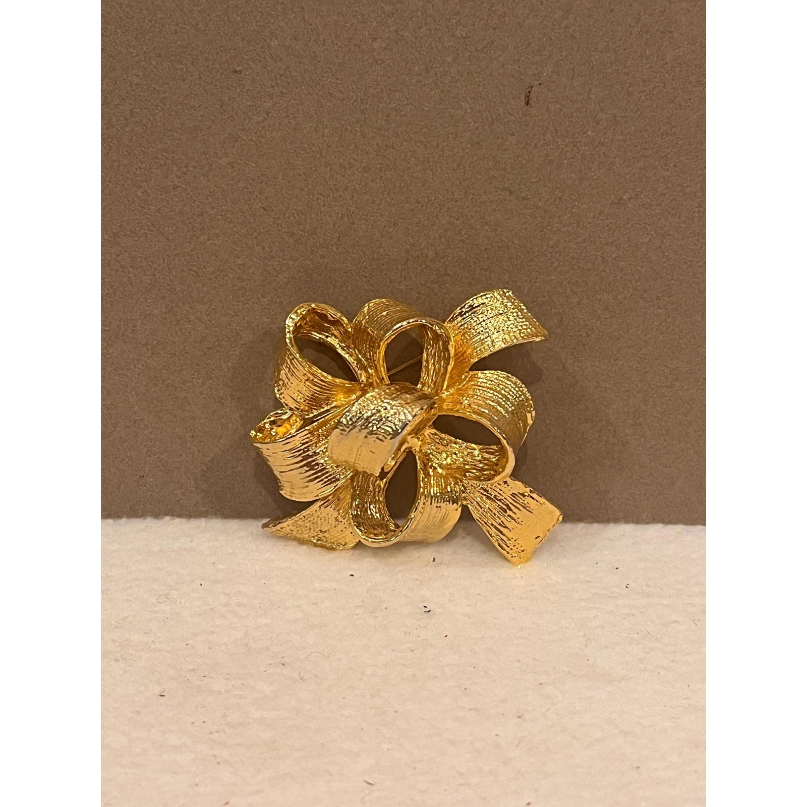 Vintage Gold Ribbon Bow Brooch Pin | 1970s Gold Tone Statement Broach