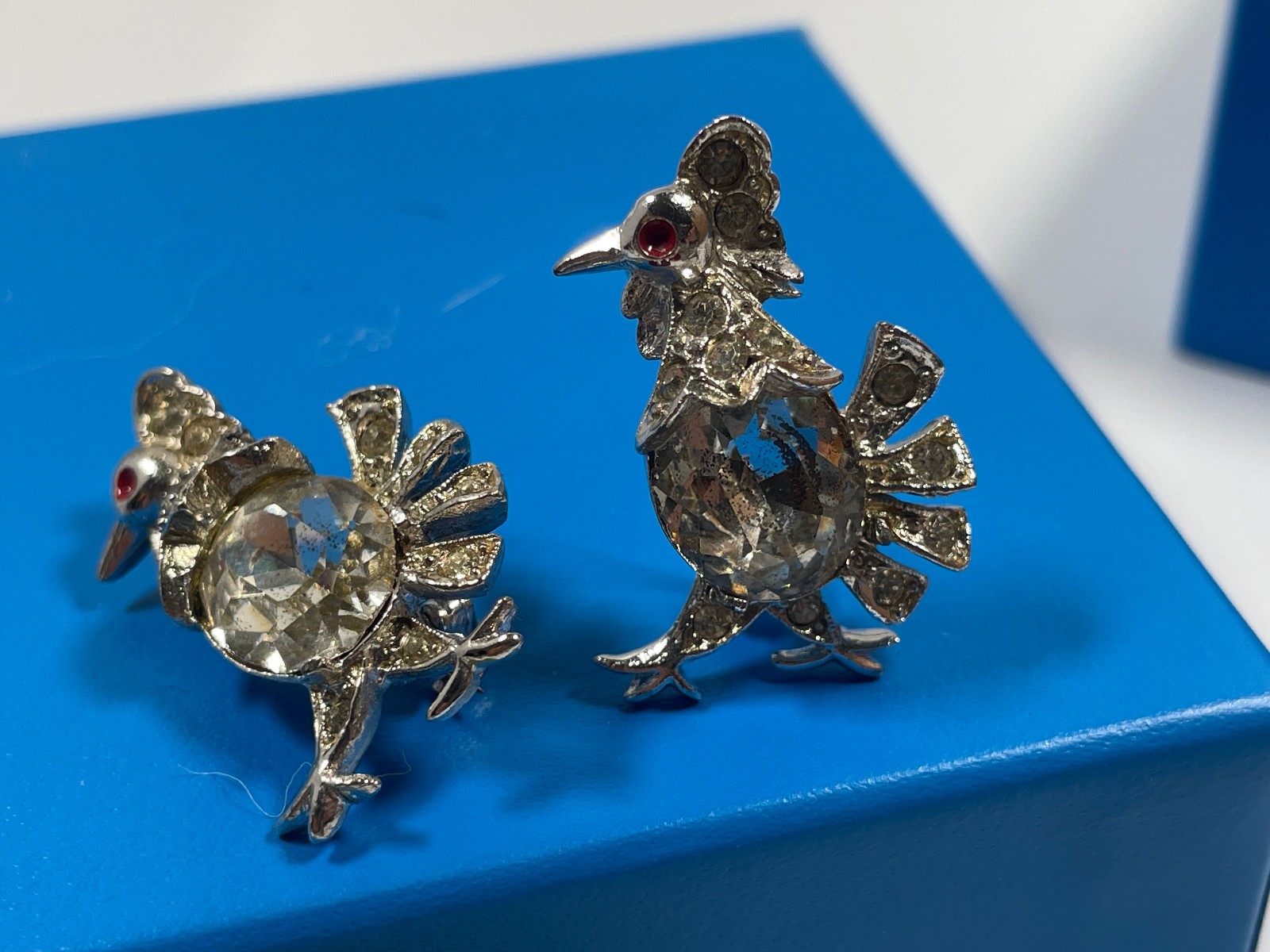 Vintage Brooch Bird Nest Parrot Rooster Swallow Lot of 6 Bird Brooches Pins