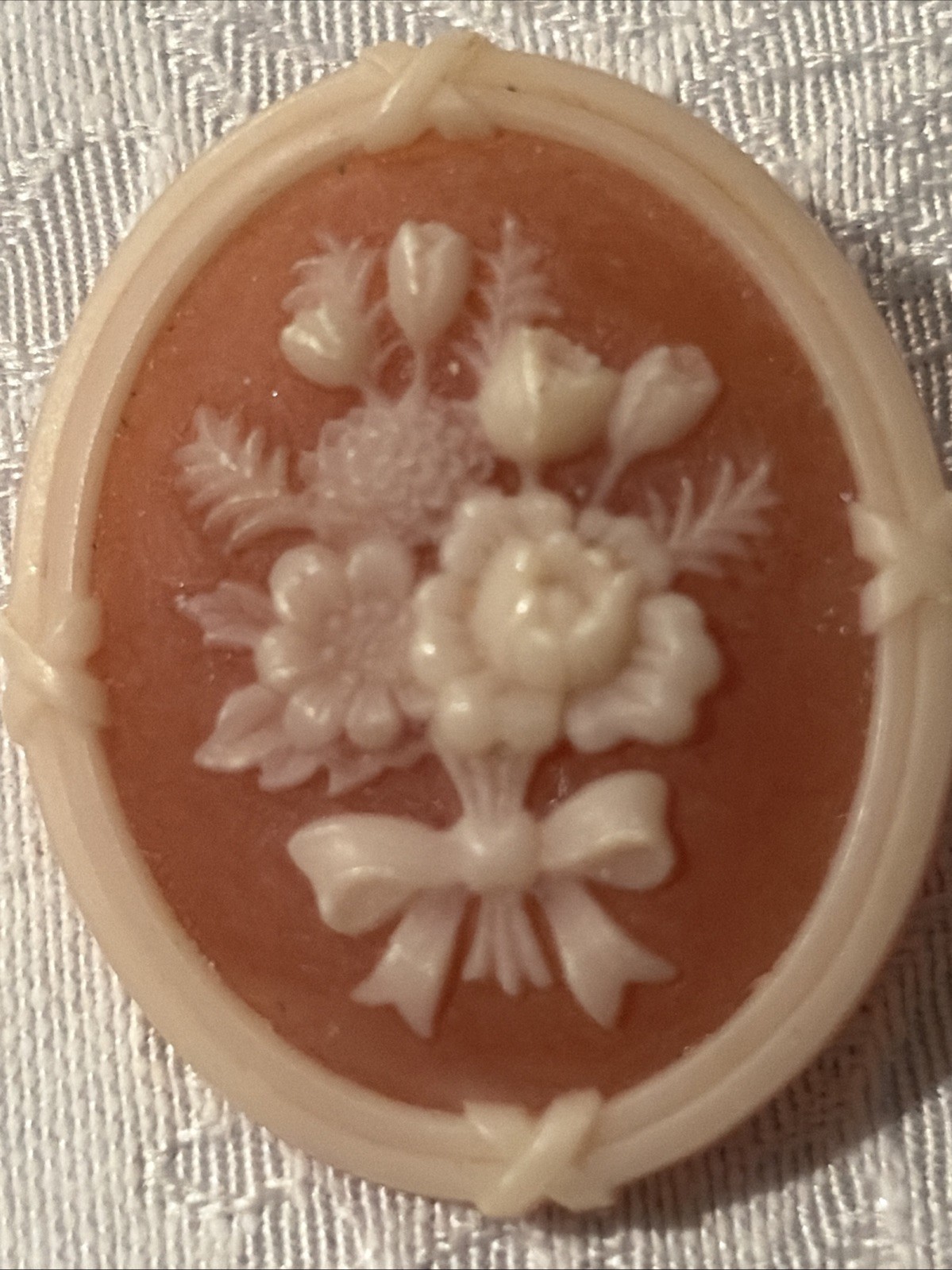 Vintage Avon Floral Resin Cameo Brooch Oval Bouquet Design 1980s