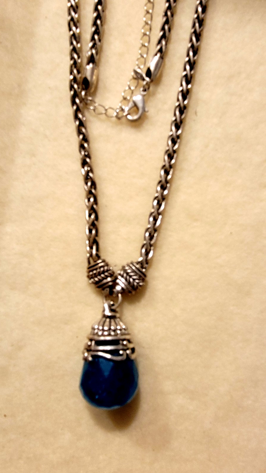 Jadeite stone pendant necklace stamped SH Avon antique silver tone cable chain