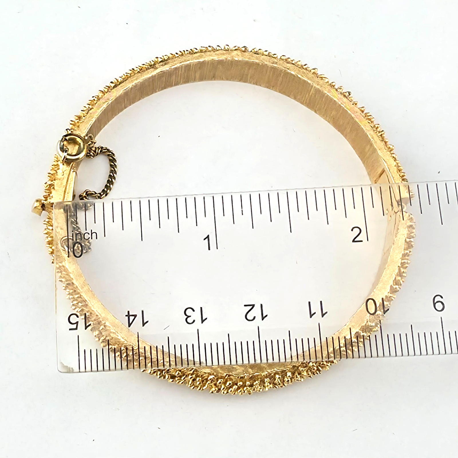 Vintage MCM Crown Trifari Gold Plated Popcorn Nugget Textured Bangle 7″ Bracelet