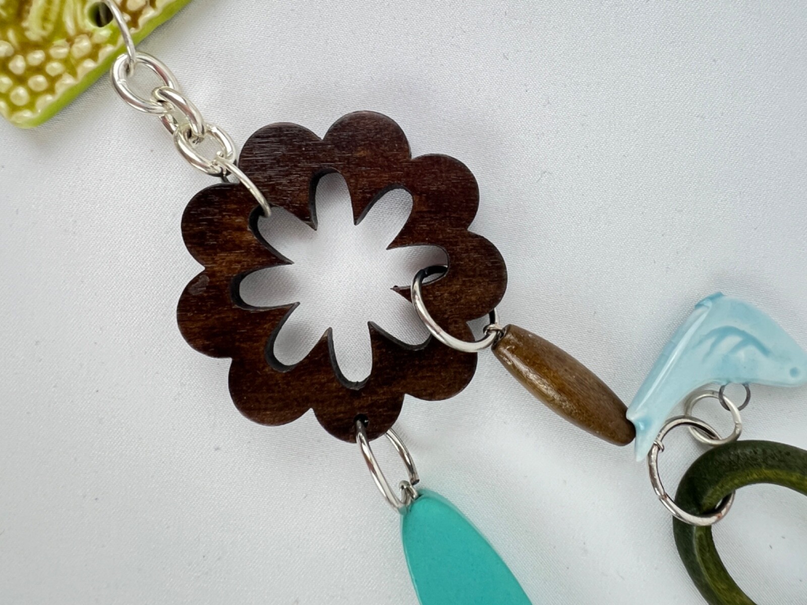 Ceramic & Wood Silver Tone Beads Discs Birds & Dragonfly Necklace & Earring Set