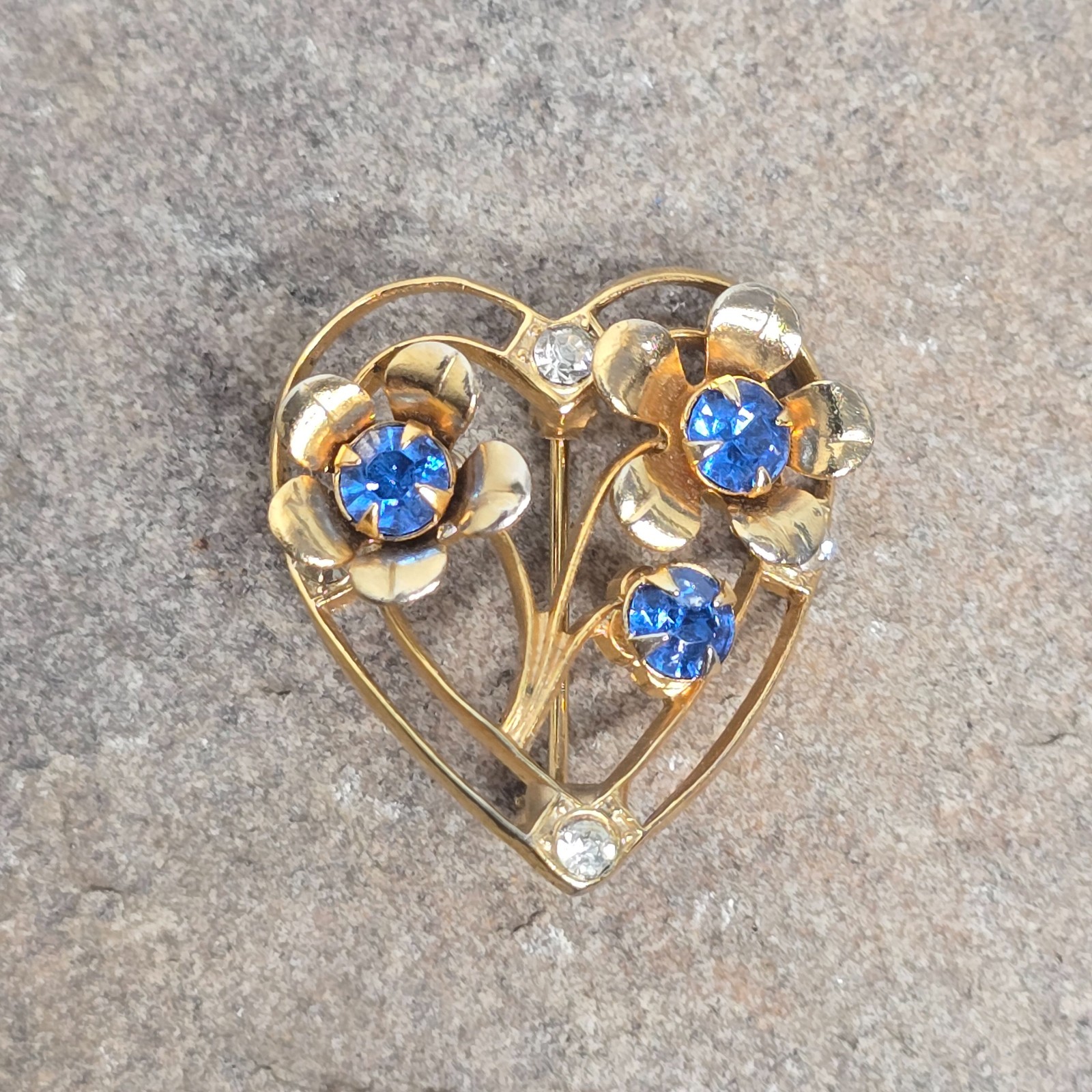 Heart and Flowers Gold Tone Blue Rhinestone Vintage Brooch Pin Jewelry