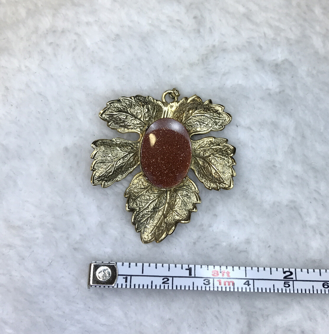 Goldstone w/Gold Tone Oval Leaf Pendant Jewelry Fall Autumn Nature